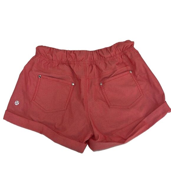 Lululemon Play All Day Short Twin Stripe Sizzle Love Red -‎ Women’s 4 - Picture 1 of 7
